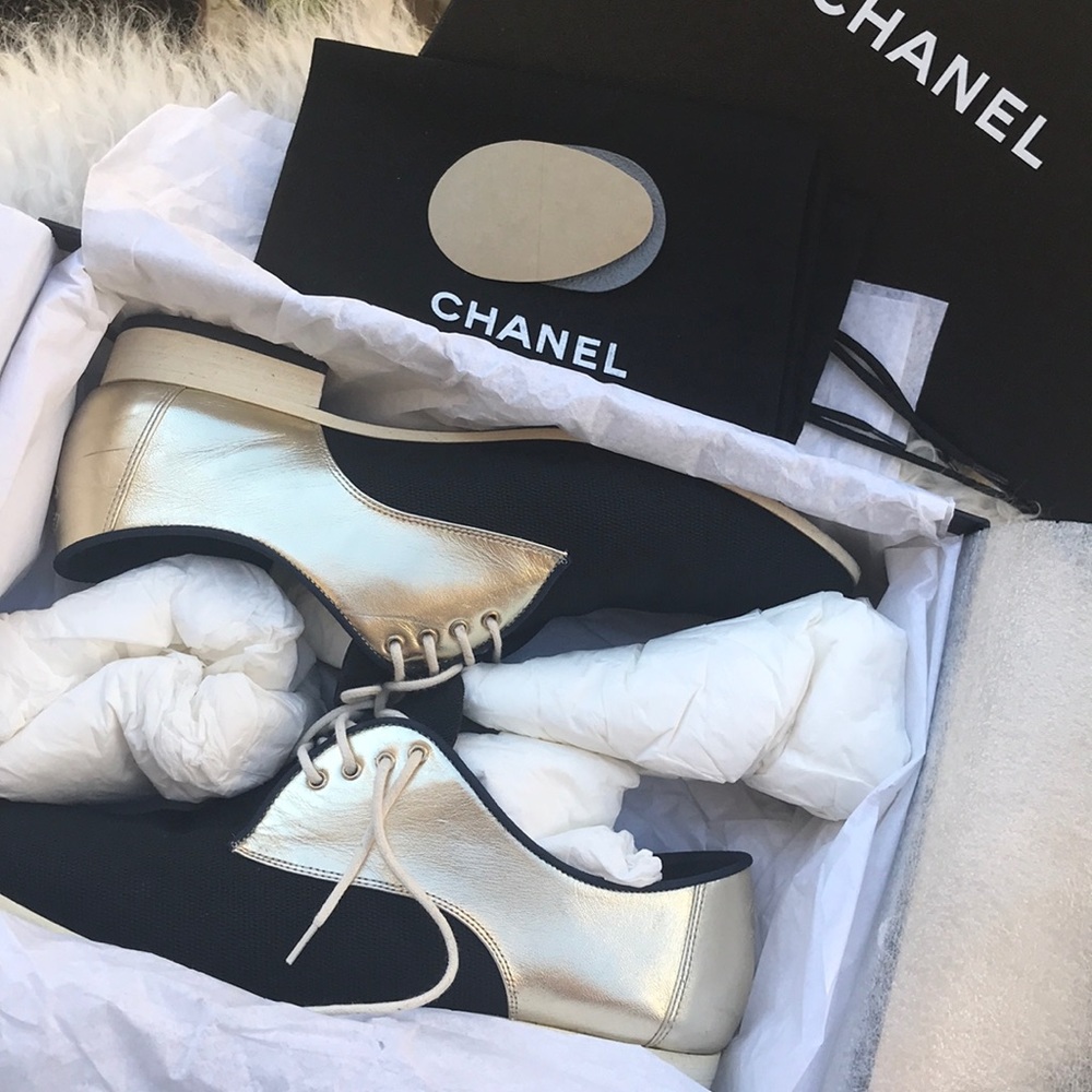 CHANEL Gold/Black Lace up Flats